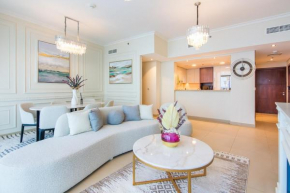 Elegant 2 BR in Burj Vista, Downtown Dubai